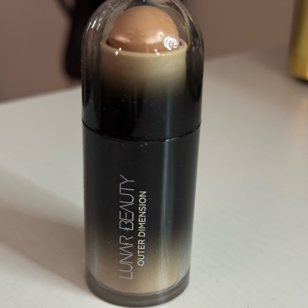 Lunar Beauty Outer Dimension Foundation Stick - Cream